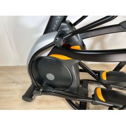 Matrix A7Xi Acent-Trainer Black Edition